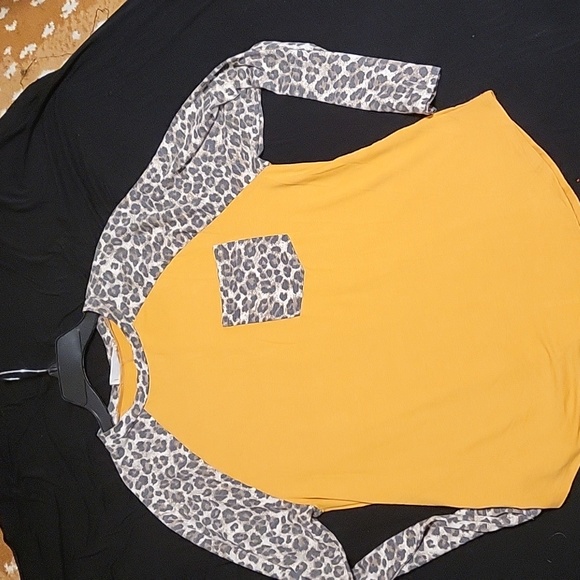 New Leopard Print Raglan - Picture 1 of 6